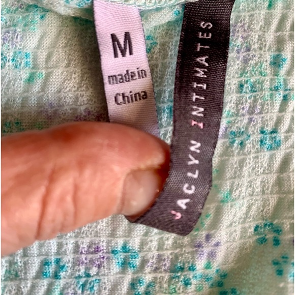 JACLYN INTIMATES - Picture 7 of 7